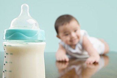 新生儿牛奶喂养注意这些讲究