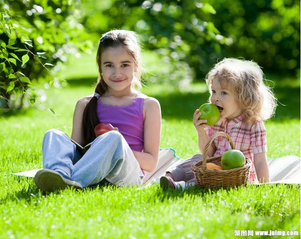 儿童需要快乐的成长 说说儿童心理健康的标准