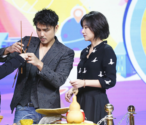 《天天向上》徐静蕾自曝因身高担心找不到工作 王一博自曝坚持自己的理想